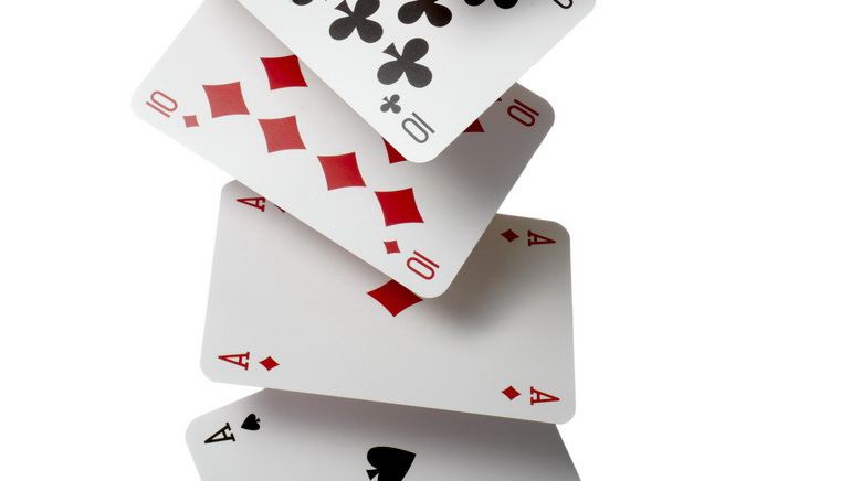 Teen Patti कैसे खेलें