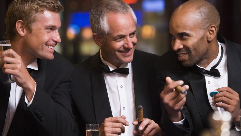 2025 में ऑनलाइन बैकारेट के लिए सर्वश्रेष्ठ रियल मनी केसिनो